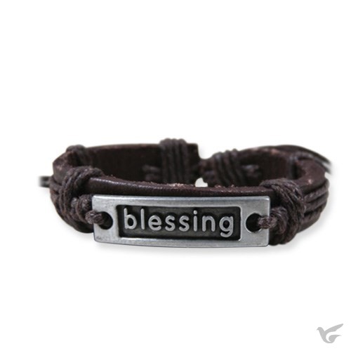 Productafbeelding: voorkant van Leather bracelet blessing